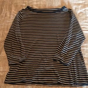 Ladies XL casual pullover blouse. Navy blue/white strips